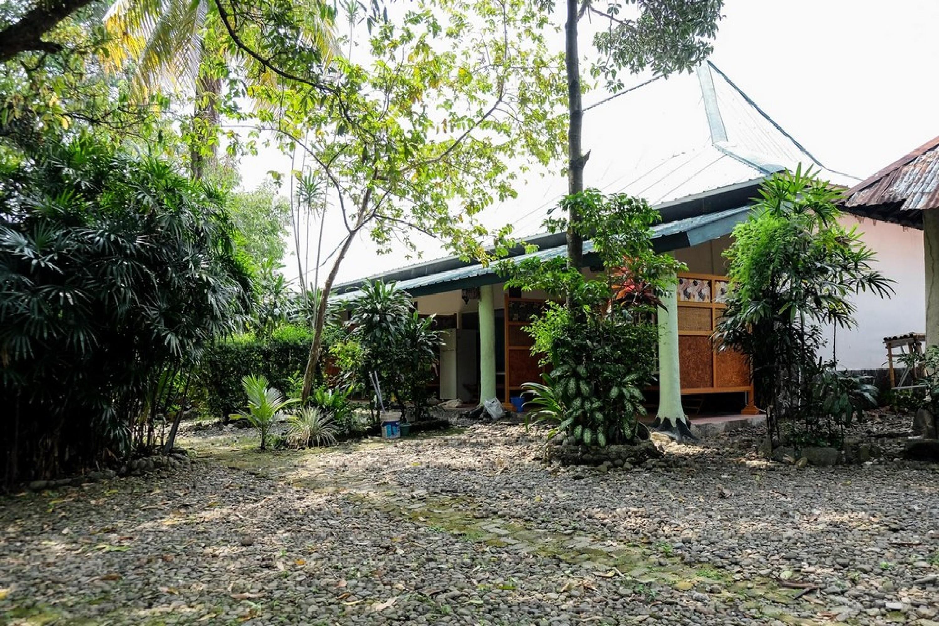 RedDoorz Plus near Jalan Baru Bogor Bagian luar foto